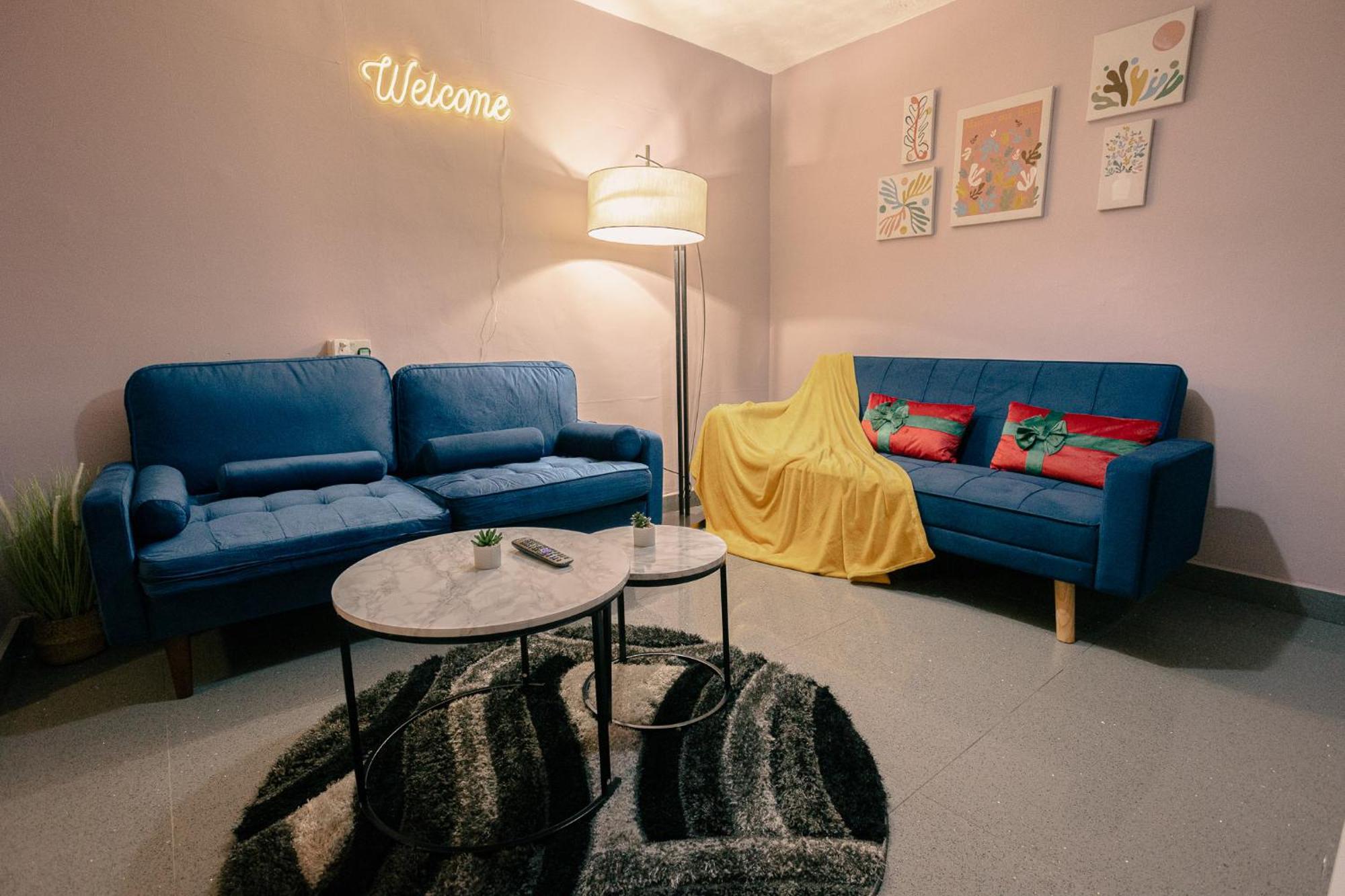 Spacious & Comfy Home In West Midlands - Sleeps 8, Free Parking, Wifi, Netflix, Prime Location, Ideal For Contractors, Business, Groups, Travellers, Families And Relocators Coventry Exterior foto